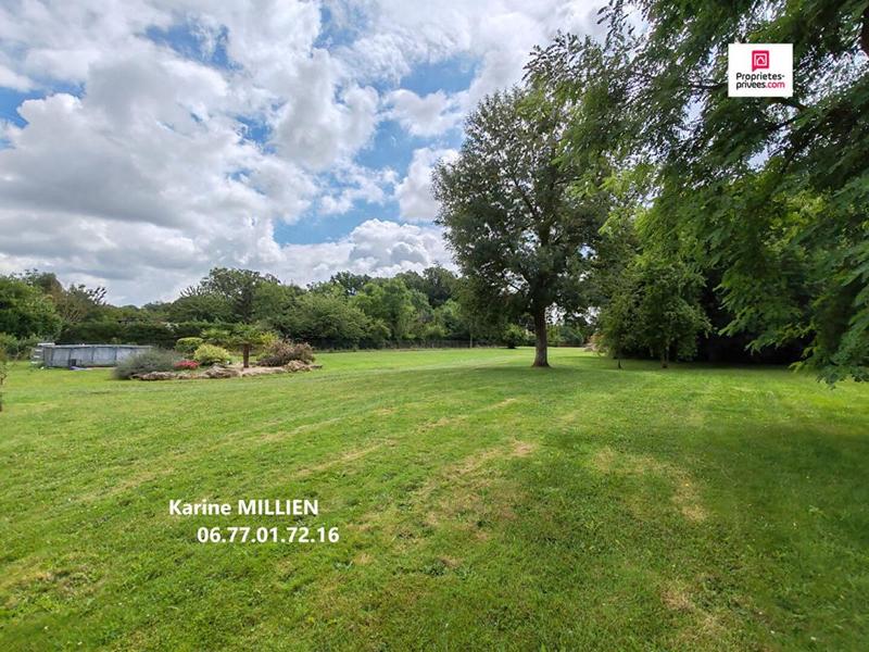 Maison - 325 m² - 10 pièces