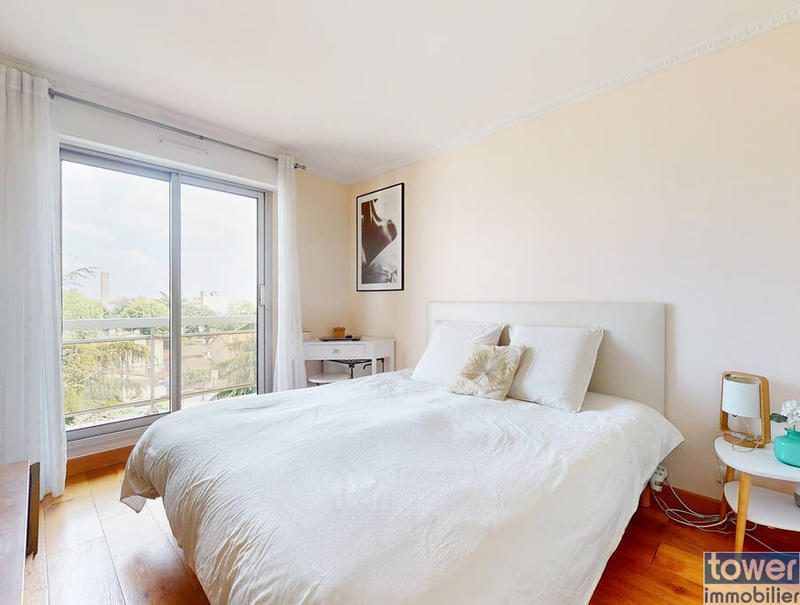 Appartement - 103 m² - 5 pièces