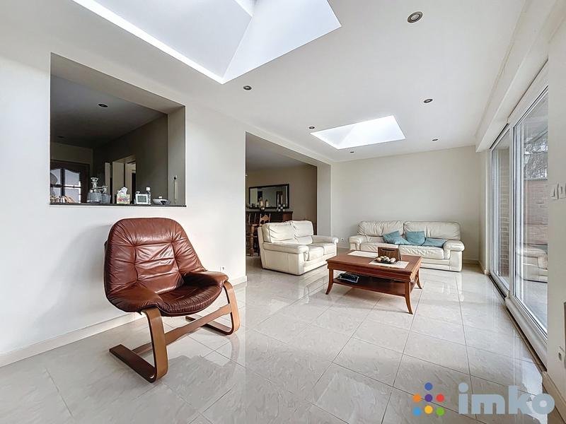 Maison - 161 m² - 6 pièces