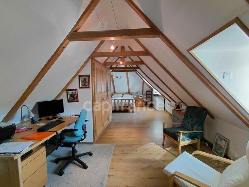 Maison - 151 m² - 6 pièces