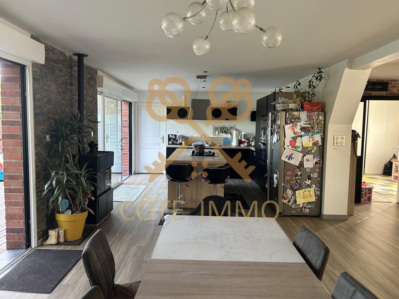 Maison - 150 m² - 6 pièces