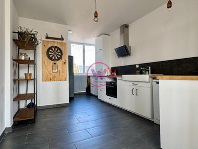 Appartement - 90 m² - 4 pièces