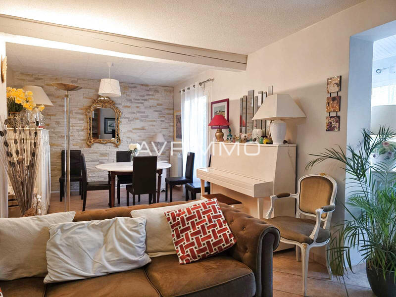 Maison - 114 m² - 5 pièces
