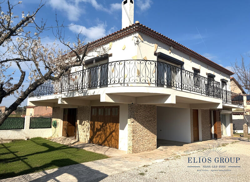 Maison - 147 m² - 5 pièces