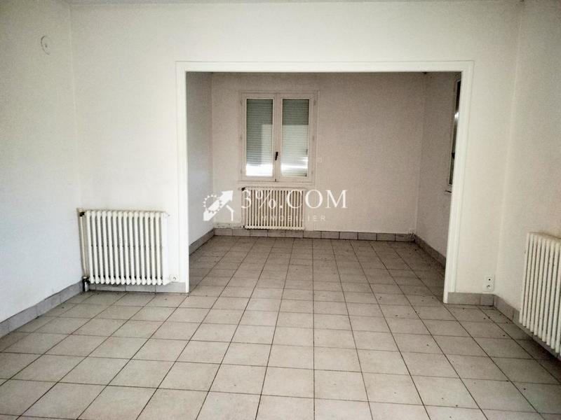 Maison de village - 67 m² - 5 pièces