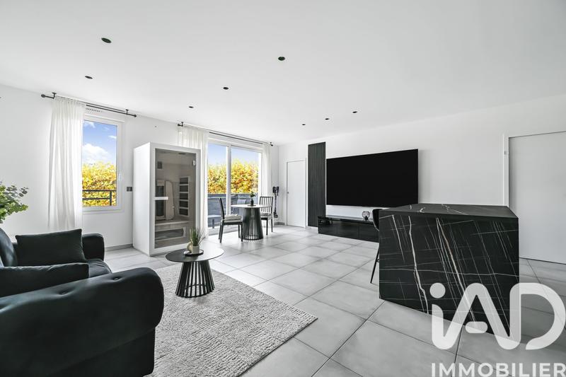 Appartement - 182 m² - 7 pièces