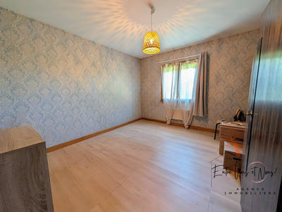 Maison - 92 m² - 4 pièces