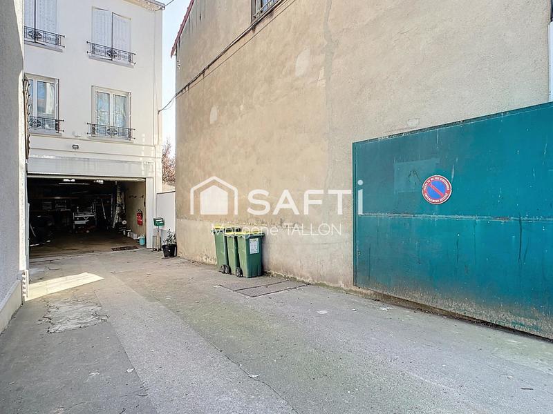 Local commercial - 130 m² - 1 pièce