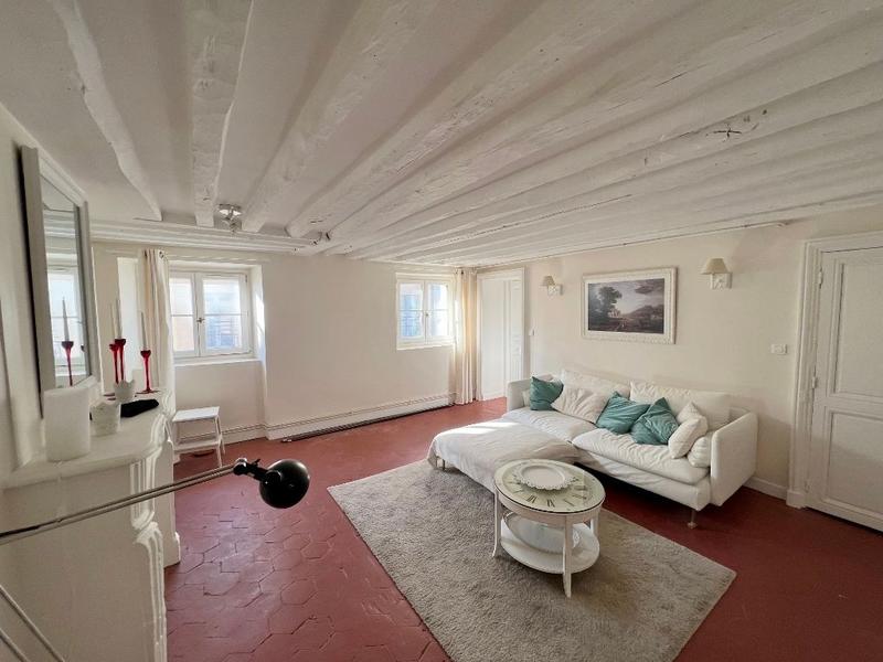 Appartement - 74 m² - 2 pièces