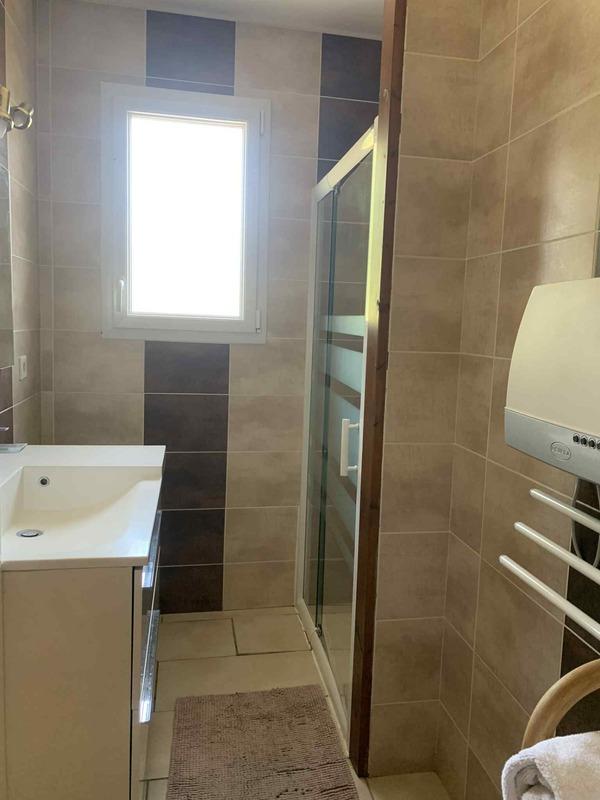 Propriété - 203 m² - 7 pièces