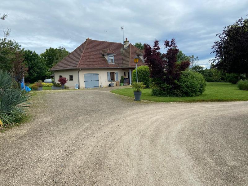 Villa - 157 m² - 6 pièces