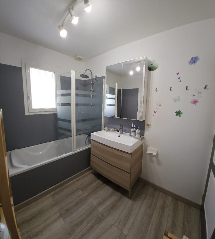 Maison - 108 m² - 5 pièces