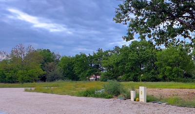 Terrain constructible - 1 053 m²