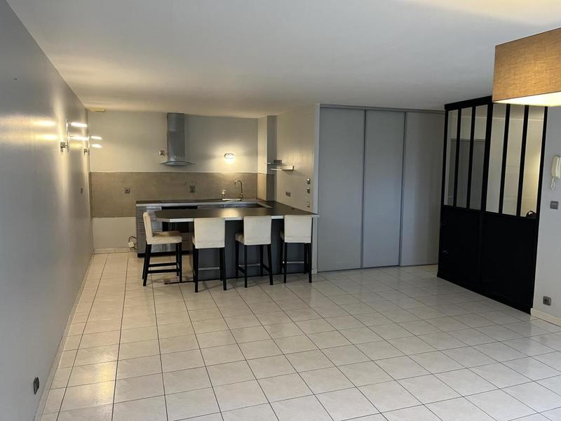 Appartement - 76 m² - 3 pièces