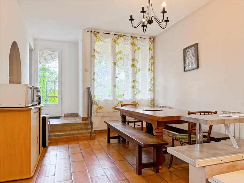 Propriété - 398 m² - 13 pièces