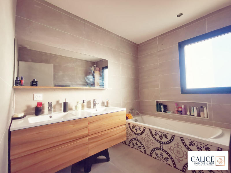 Maison - 117 m² - 4 pièces