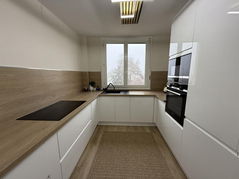 Appartement - 84 m² - 5 pièces