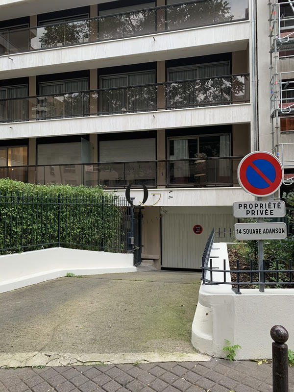 Parking / Garage - 11 m²