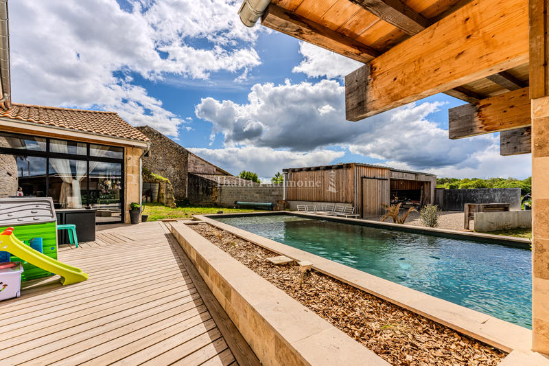 Maison - 192 m² - 7 pièces