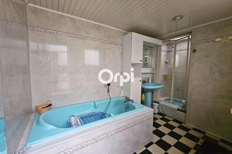 Maison - 105 m² - 5 pièces