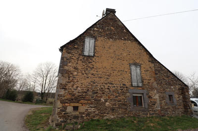 Maison de village - 120 m² - 7 pièces
