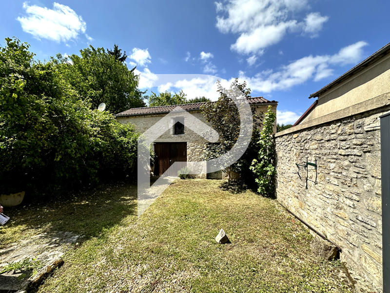 Maison de village - 168 m² - 6 pièces