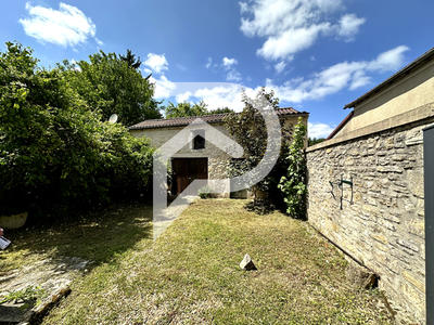 Maison de village - 168 m² - 6 pièces