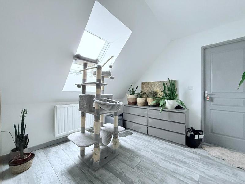 Maison - 122 m² - 4 pièces