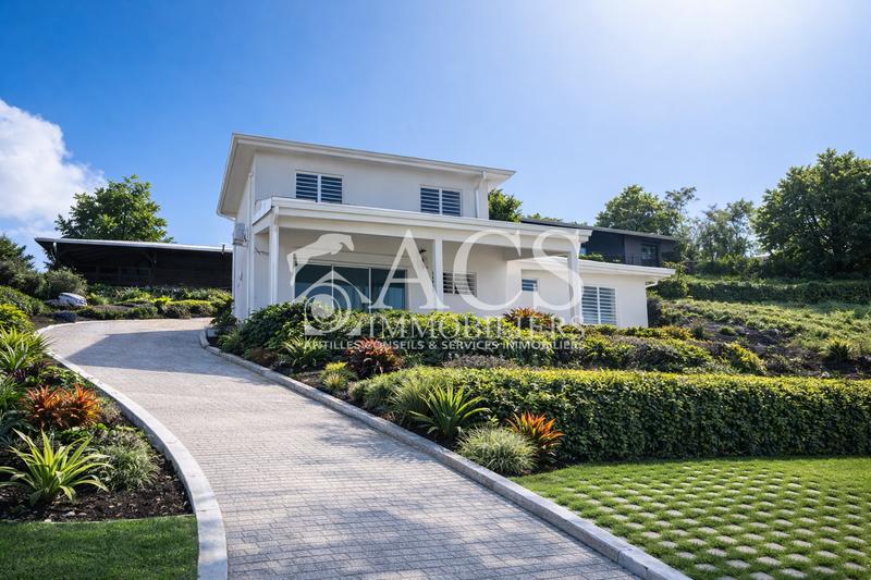 Villa - 102 m² - 4 pièces