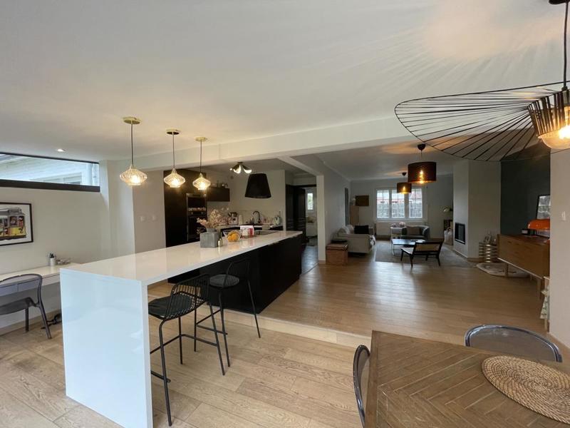 Maison - 121 m² - 5 pièces