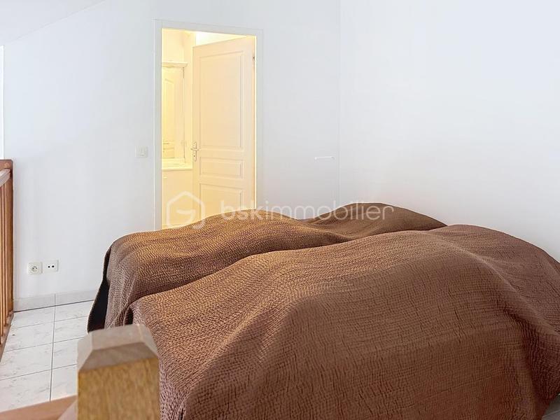 Appartement - 49 m² - 2 pièces