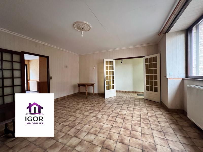 Maison - 196 m² - 6 pièces