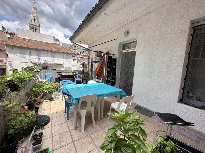 Maison de ville - 80 m² - 4 pièces