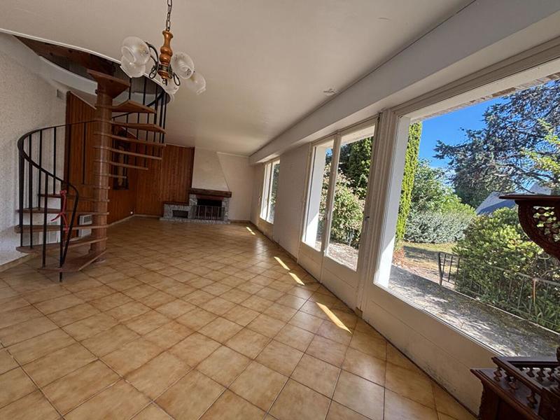 Maison - 123 m² - 6 pièces