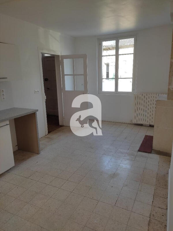 Maison ancienne - 97 m² - 4 pièces