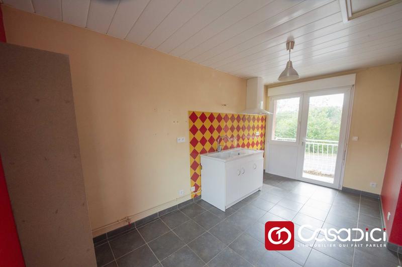 Maison - 96 m² - 5 pièces