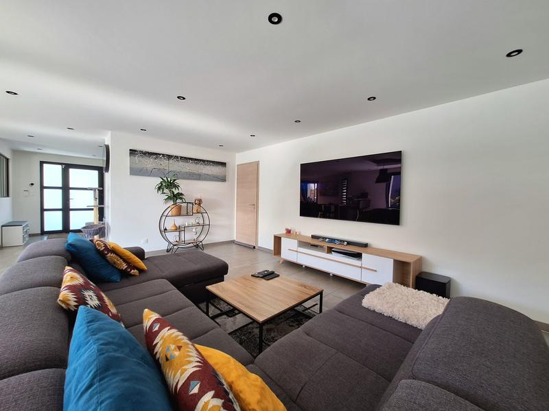 Maison - 136 m² - 5 pièces