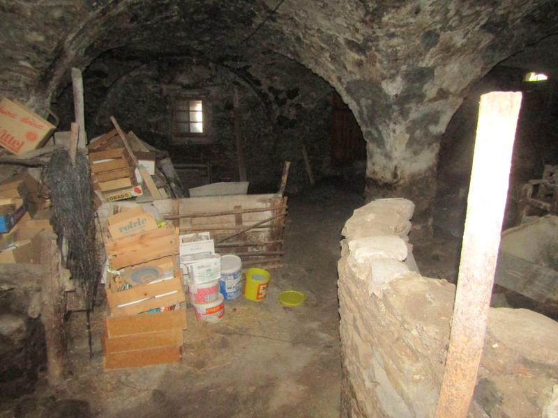 Maison - 450 m² - 5 pièces