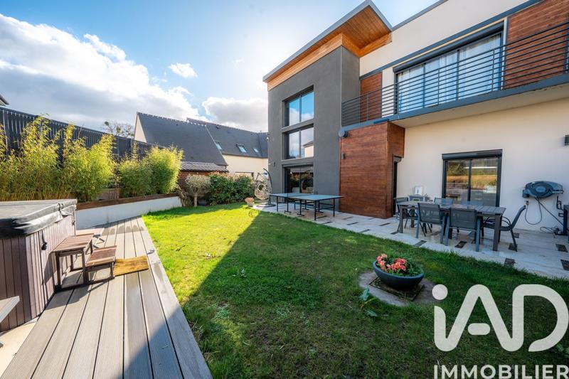 Maison - 194 m² - 7 pièces