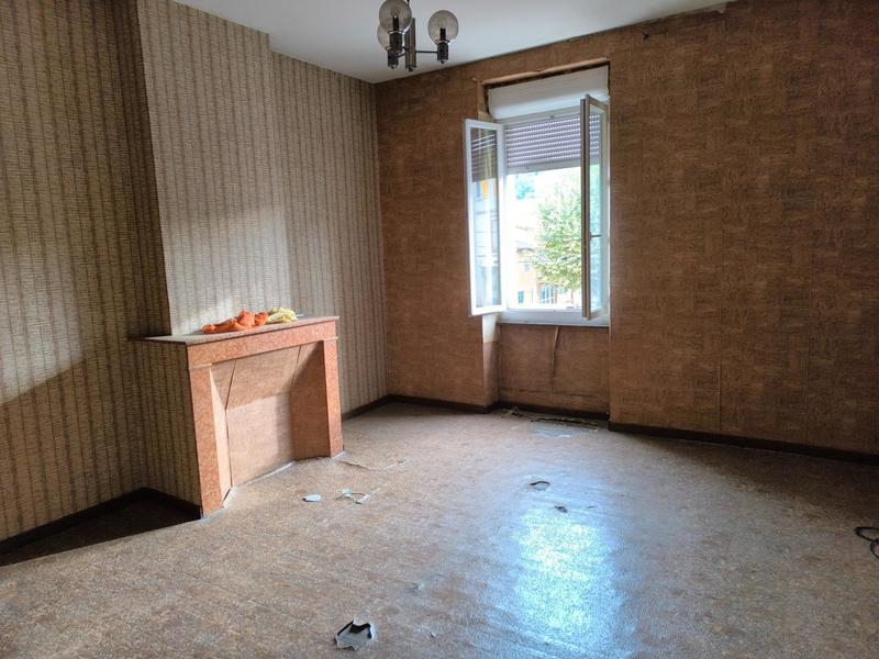 Maison - 220 m² - 12 pièces