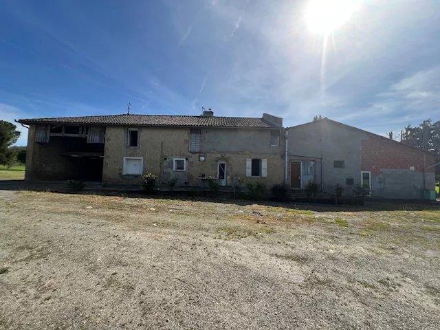 Propriété - 254 m² - 10 pièces