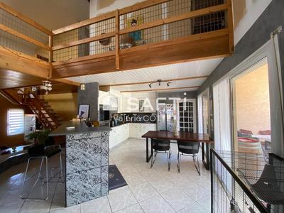 Villa - 360 m² - 9 pièces