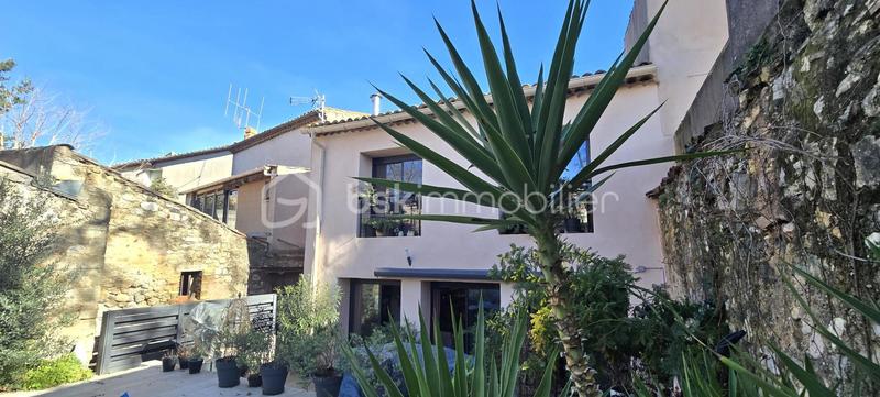 Maison de village - 140 m² - 5 pièces