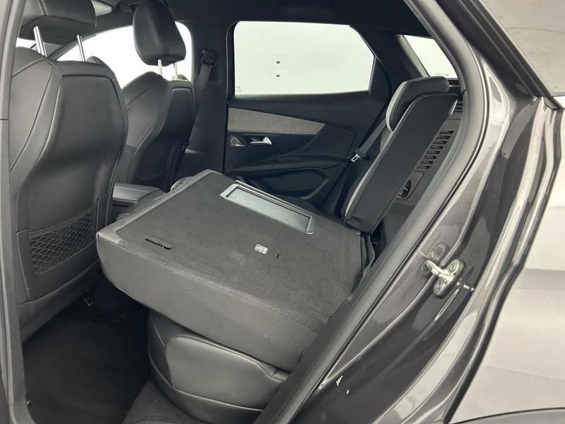 Peugeot 3008 Hybrid 225 e-Eat8 Gt Pack 5p