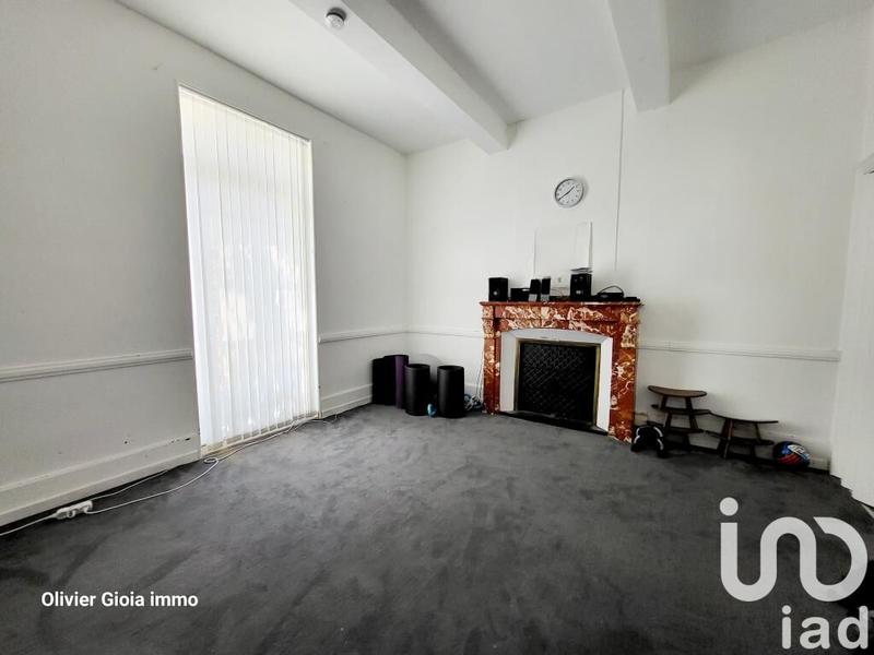 Maison - 275 m² - 11 pièces