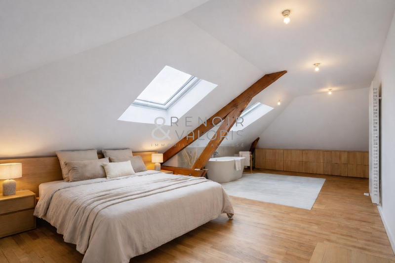 Appartement - 103 m² - 5 pièces