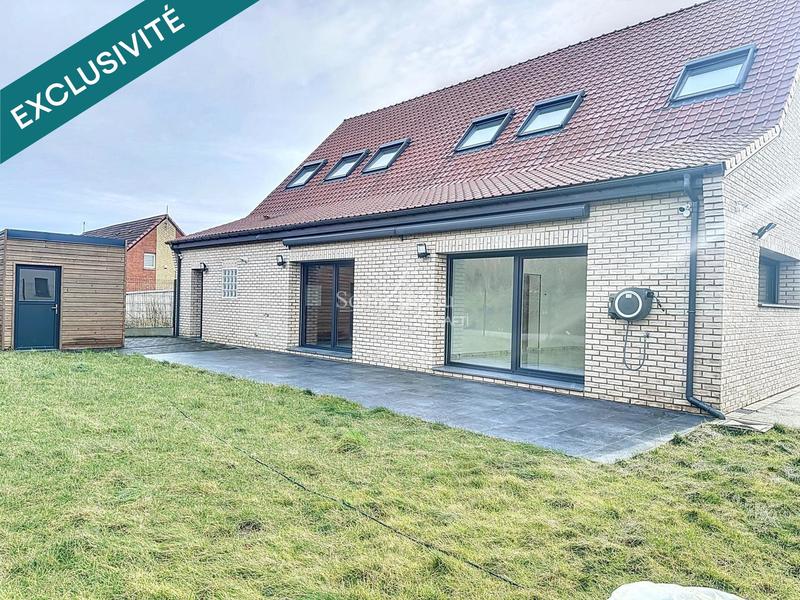 Maison - 215 m² - 7 pièces