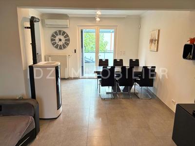 Maison - 95 m² - 5 pièces