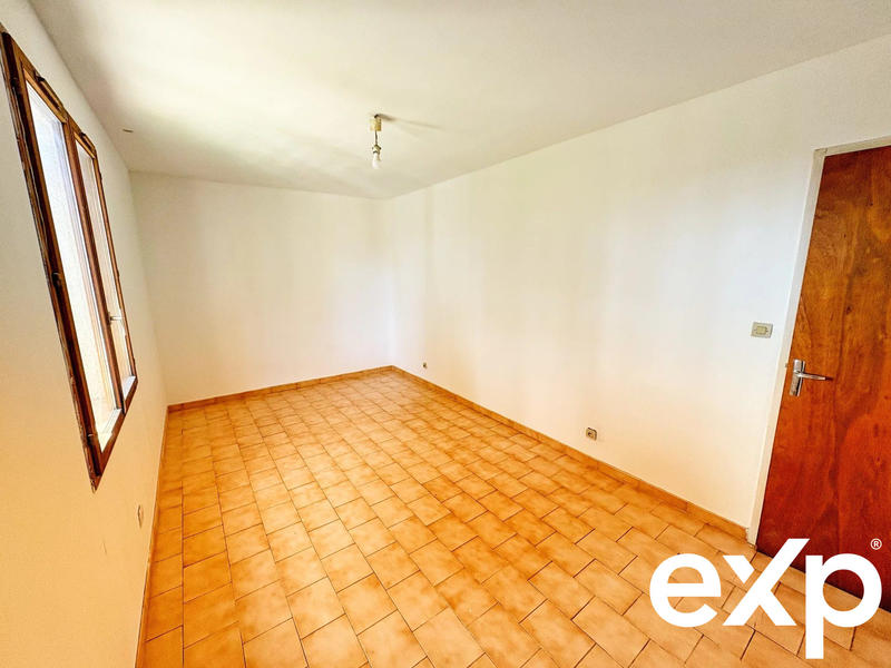 Maison - 167 m² - 8 pièces