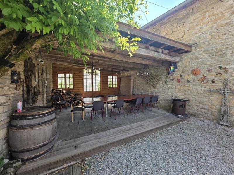 Demeure - 566 m² - 13 pièces